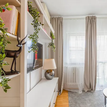 Apartment Sunshine Haven - M&n