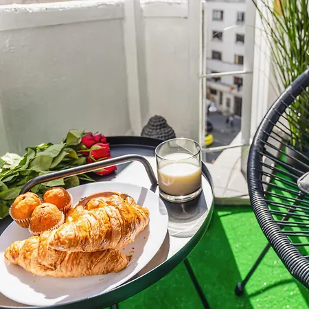 Sunshine Haven - M&n * Bucharest