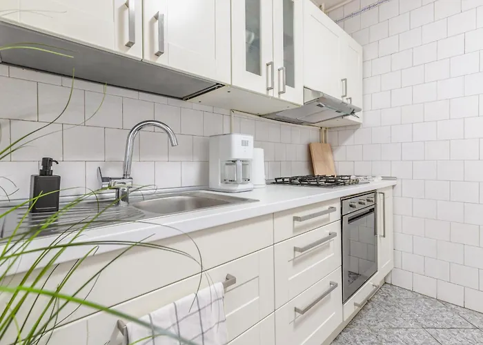 Sunshine Haven - M&n * 부쿠레슈티