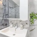 Sunshine Haven - M&n * Bucureşti