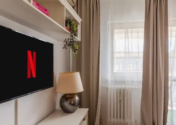 Sunshine Haven - M&n Bukurešť