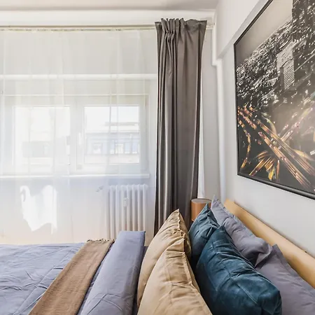 Sunshine Haven - M&n Bükreş